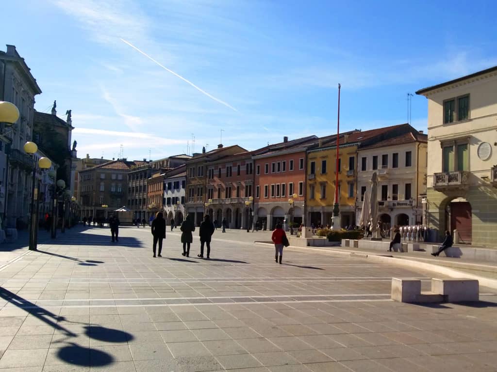 Mestre. La piazza principale Erminio Ferretto
